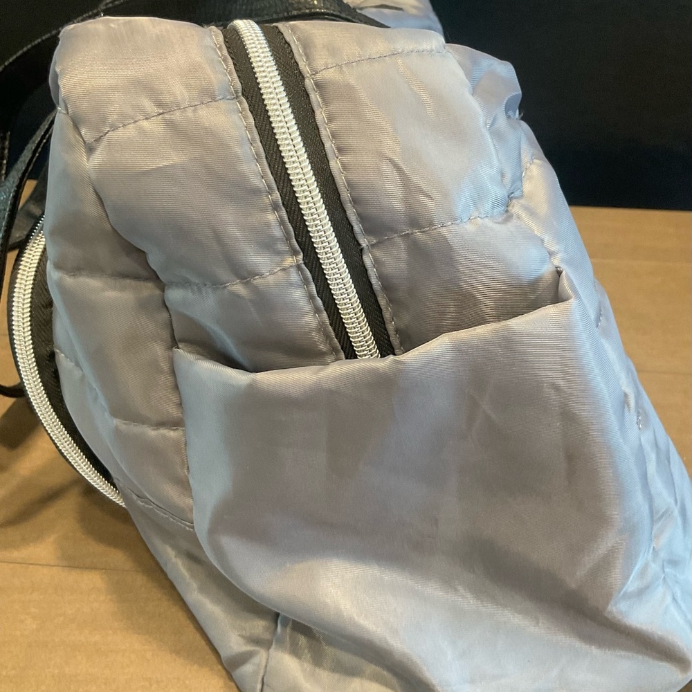 DSW silver Colored Shoe Travel Bag - Picture 4 of 11